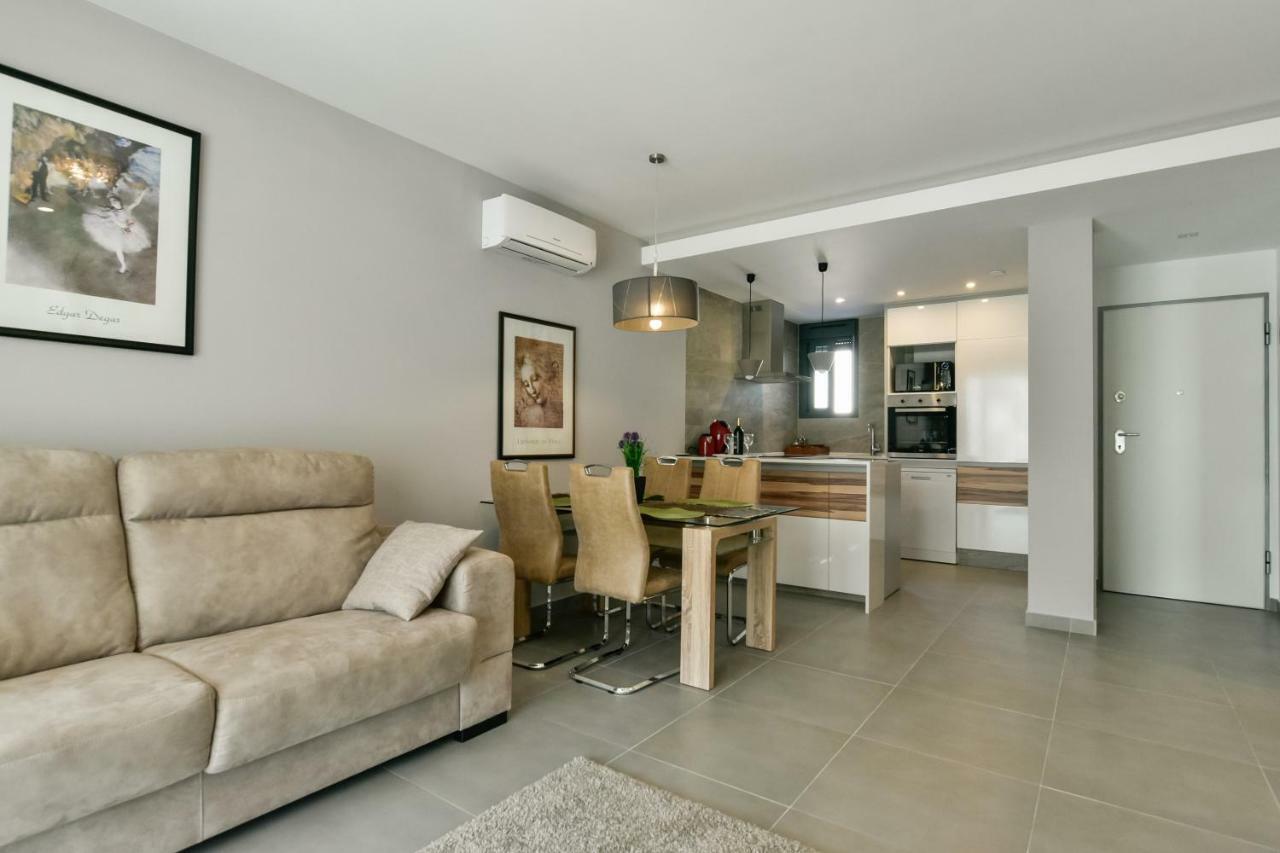 Oasis Beach IX Puntaprima Apartamento Torrevieja Exterior foto